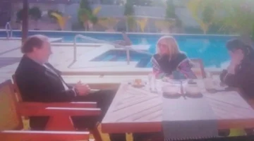 نهلة تدخل في مؤامرة مع راجي ضد جليلة رسلان في وننسى اللي كان